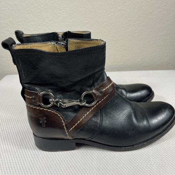 Frye Women’s Molly Hook Black / Brown Leather Bootie Size 7B - Picture 1 of 12